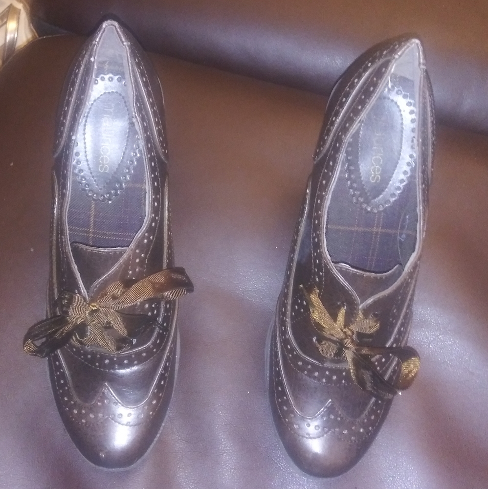 Heels size 7 and a half
